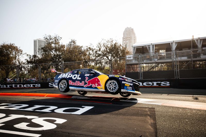 Brown Produces Strong Recovery Drives on the Gold Coast